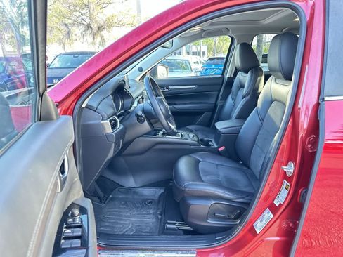 Used 2017 MAZDA CX-5 Touring w/ Preferred Equipment Package AWD/4WD image 2