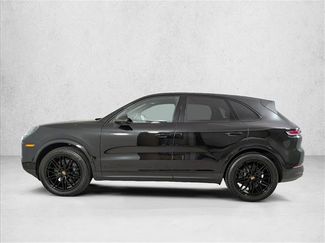 Certified 2025 Porsche Cayenne video 2