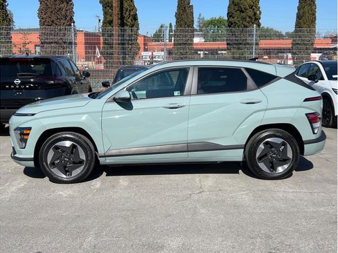 Used 2024 Hyundai Kona SEL image 7