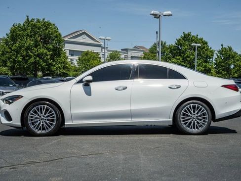 Used 2025 Mercedes-Benz CLA 250 4MATIC image 4