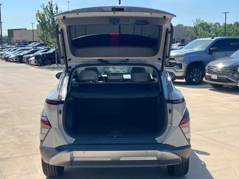 Certified 2024 Hyundai Kona Limited FWD image 15