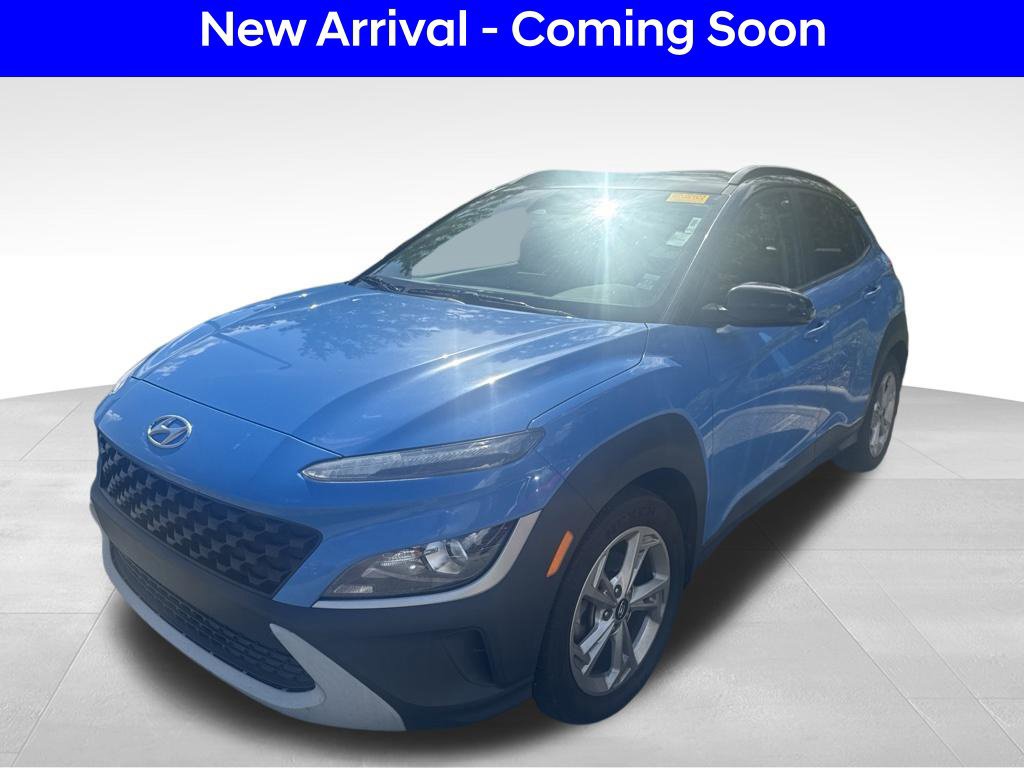 Certified 2022 Hyundai Kona SEL w/ Cargo Package FWD image 2