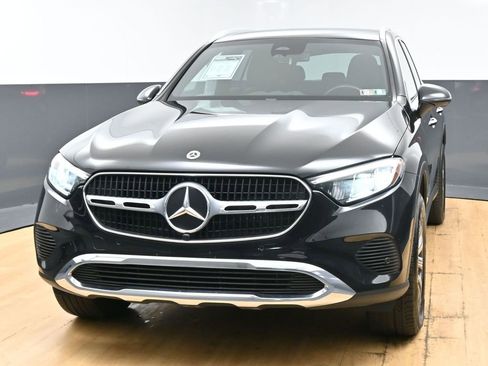 Used 2024 Mercedes-Benz GLC 300 4MATIC image 5