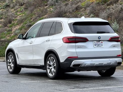 Used 2019 BMW X5 xDrive50i image 7