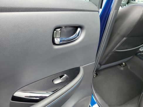 Certified 2022 Nissan Leaf SL Plus FWD image 13