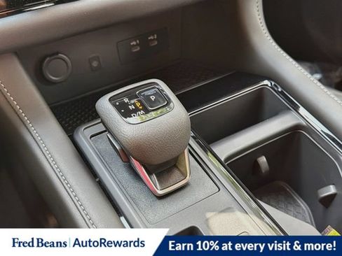 New 2026 Nissan Pathfinder SL AWD/4WD image 15