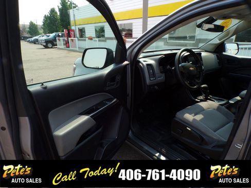 Used 2018 Chevrolet Colorado W/T image 23