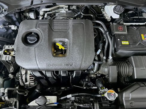 Used 2025 Kia Seltos S image 32