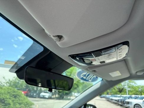 Used 2025 Hyundai Santa Fe SEL AWD/4WD image 38
