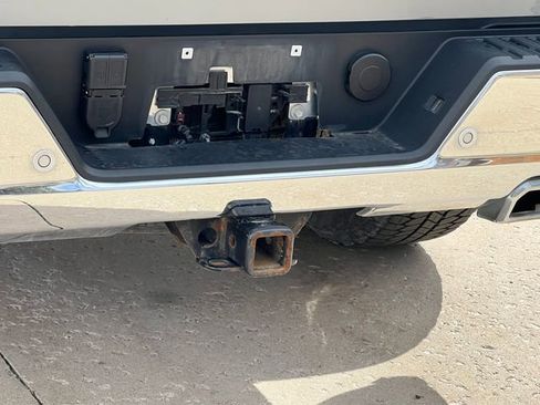 Used 2023 Chevrolet Silverado 1500 LTZ w/ Technology Package image 9