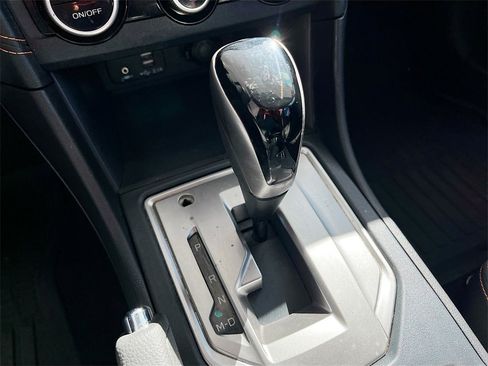 Used 2021 Subaru Crosstrek 2.0i Premium w/ Moonroof Package image 16