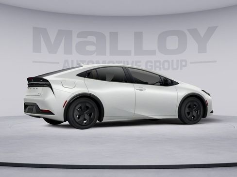 New 2026 Toyota Prius Plug-In Hybrid FWD image 11