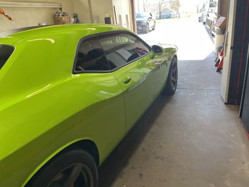 Used 2019 Dodge Challenger SRT Hellcat w/ Plus Package image 16