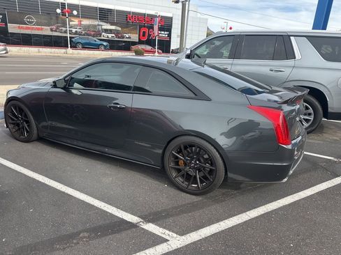 Used 2017 Cadillac ATS V w/ Carbon Fiber Package image 8