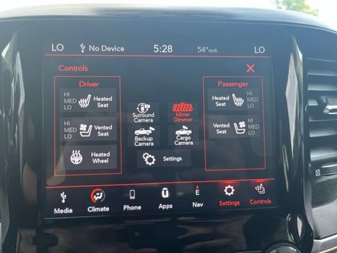 Used 2021 RAM 3500 Laramie AWD/4WD image 30