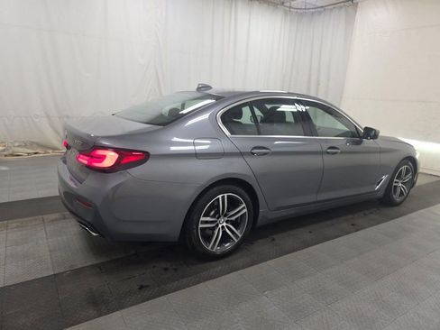 Used 2023 BMW 530i xDrive w/ Premium Package AWD/4WD image 4
