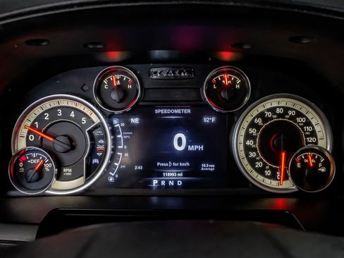 Used 2017 RAM 2500 Laramie w/ Sport Appearance Group AWD/4WD image 18