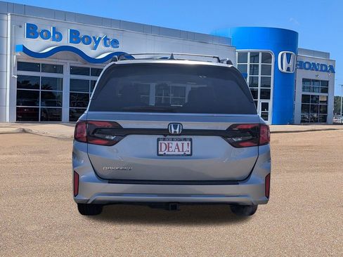 New 2026 Honda Odyssey EX-L image 8