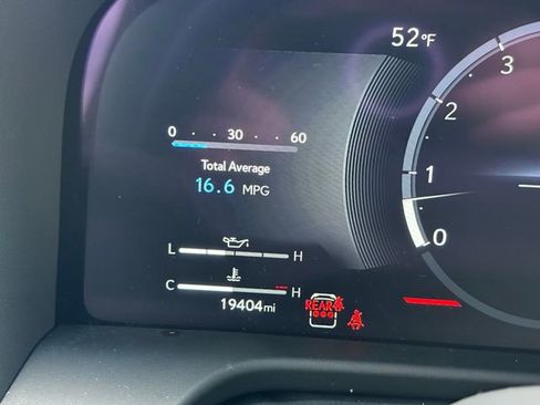 Used 2024 Lexus GX 550 image 22