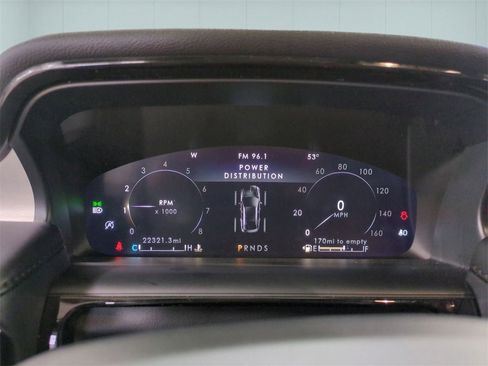 Certified 2023 Lincoln Nautilus AWD w/ Premium Package image 17