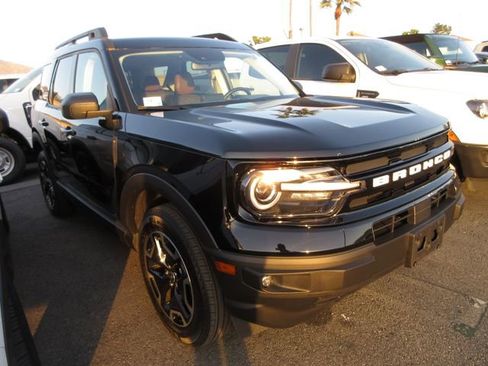 Certified 2024 Ford Bronco Sport Outer Banks w/ Tech Package image 4