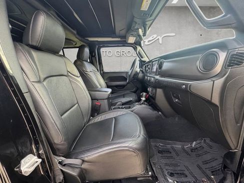 Used 2023 Jeep Wrangler Sport S w/ Sun And Sound Package image 24