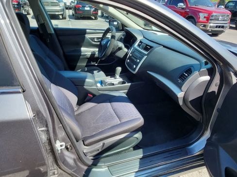 Used 2016 Nissan Altima 2.5 image 20