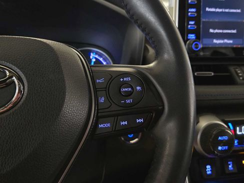 Used 2020 Toyota RAV4 XSE AWD/4WD image 31
