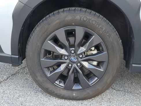 Certified 2025 Subaru Outback Onyx Edition AWD/4WD image 33