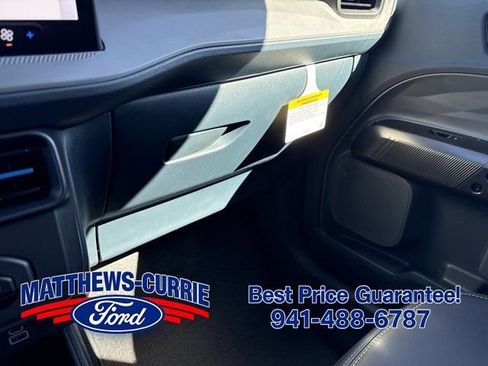 New 2026 Ford Maverick Lobo AWD/4WD image 22