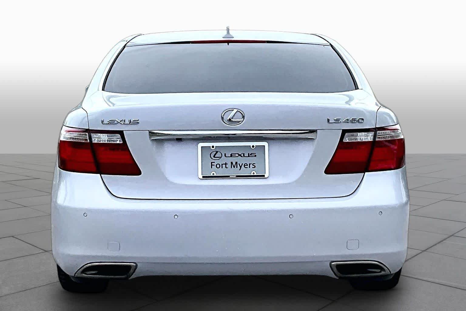 Used 2008 Lexus LS 460 RWD image 4