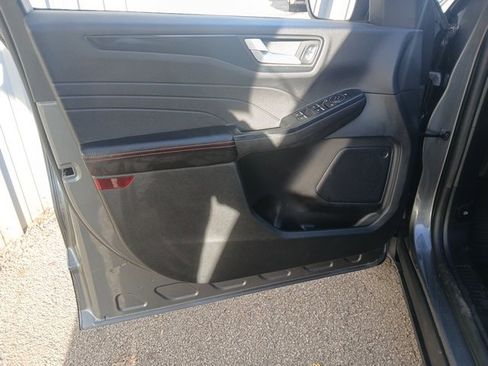 Used 2025 Ford Escape ST-Line image 43