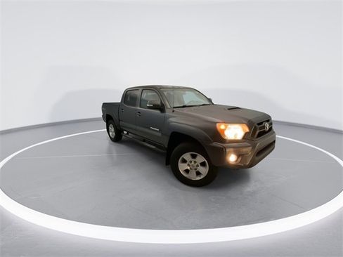 Used 2015 Toyota Tacoma PreRunner image 6