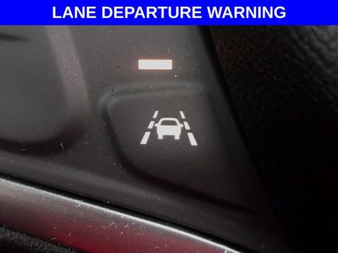 Used 2020 Chevrolet Equinox Premier AWD/4WD image 4