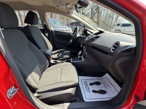 Used 2015 Ford Fiesta SE w/ Comfort Package image 27