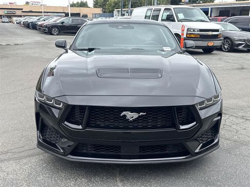 Used 2024 Ford Mustang GT Premium RWD image 8