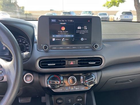 Used 2023 Hyundai Kona SEL image 16