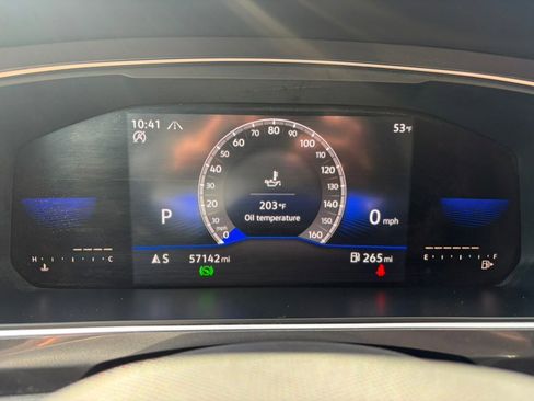 Used 2023 Volkswagen Tiguan SE image 21