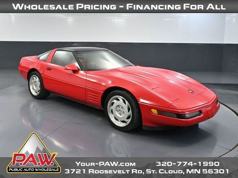 Used 1992 Chevrolet Corvette Coupe RWD image 1