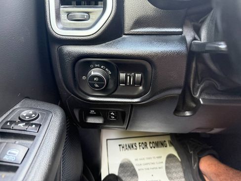 Used 2019 RAM 1500 Big Horn AWD/4WD image 27
