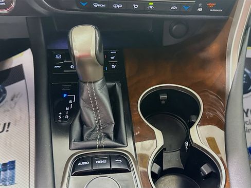Used 2017 Lexus RX 350 FWD w/ Premium Package image 17