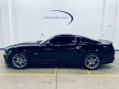 Used 2014 Ford Mustang GT Premium w/ Comfort Package image 30