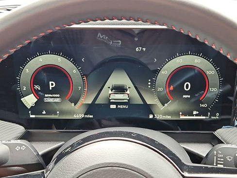 Used 2025 Nissan Kicks SR image 3