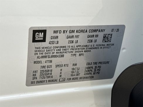Used 2021 Buick Encore GX Essence w/ Advanced Technology Package image 34