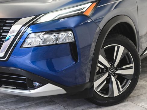 Used 2022 Nissan Rogue Platinum w/ Head-Up Display Package image 43