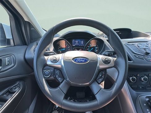Used 2014 Ford Escape SE FWD image 18