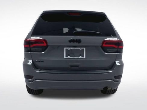 Used 2021 Jeep Grand Cherokee Laredo X AWD/4WD image 22