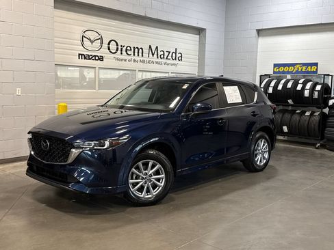 Certified 2024 MAZDA CX-5 AWD 2.5 S w/ Preferred Package image 1