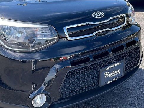 Used 2016 Kia Soul + FWD image 30