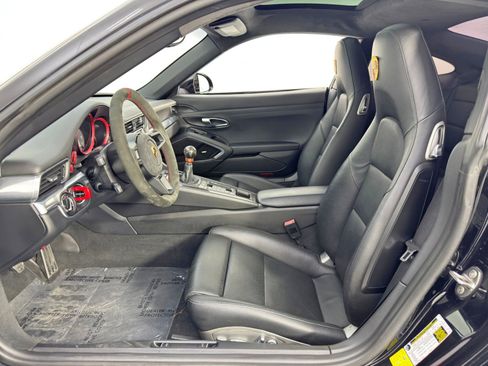 Used 2015 Porsche 911 Carrera 4S image 16